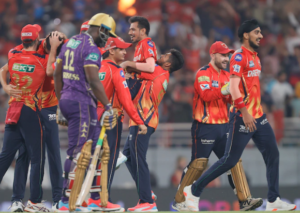 Top 10 Best IPL Moments